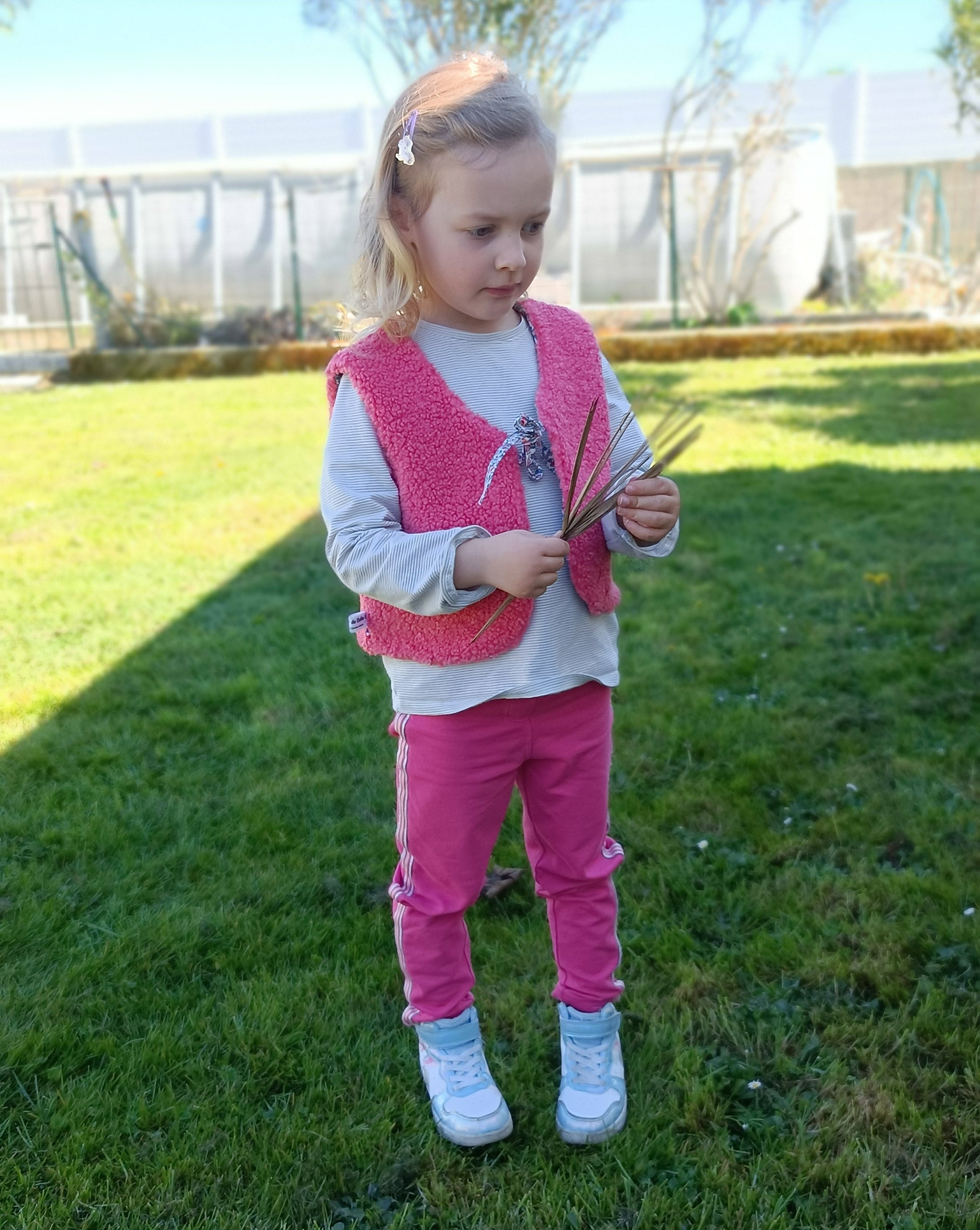 Gilet berger enfant sherpa corail tissu fleuri 
