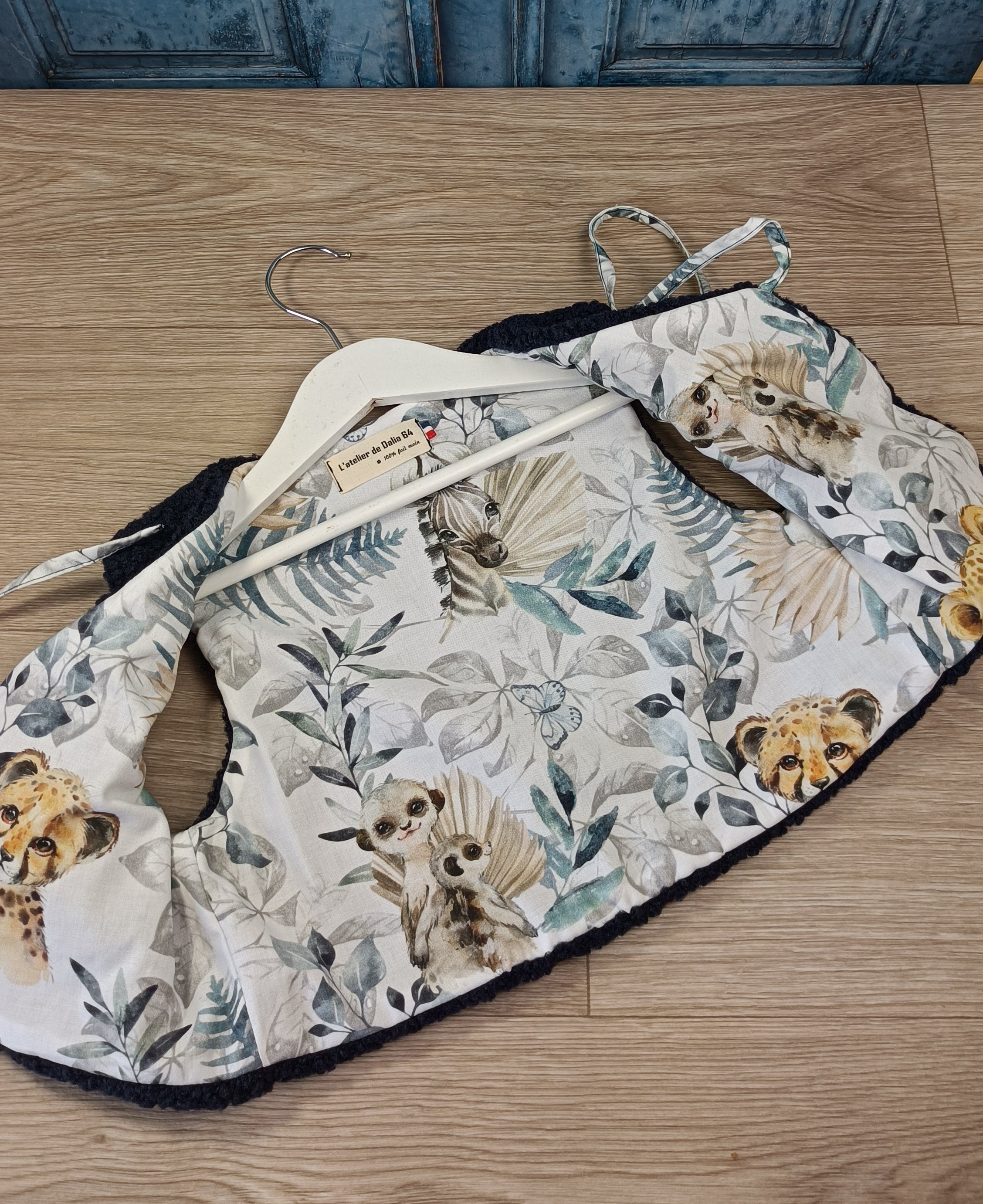 Gilet berger enfant tropicale bleu