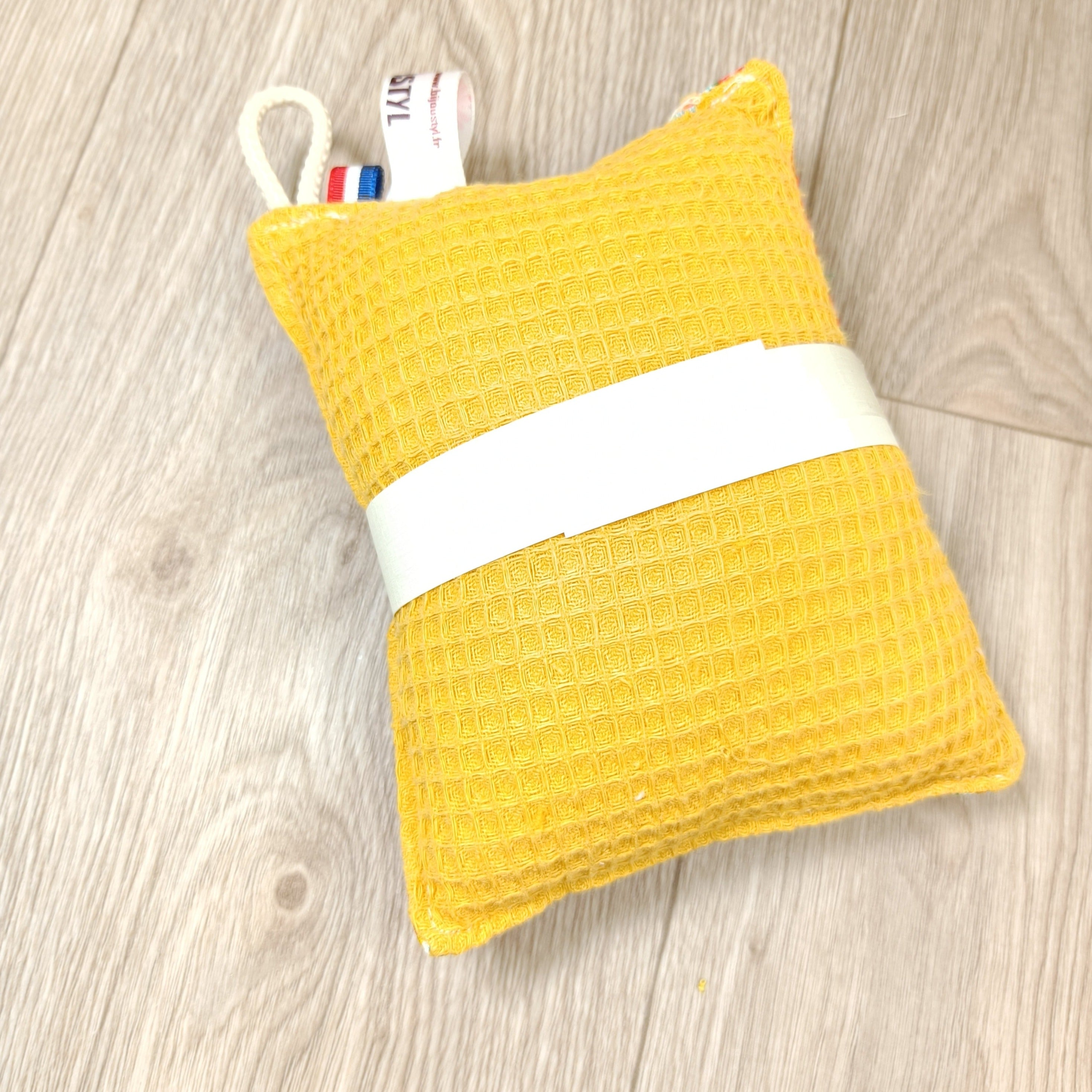 Eponges lavables - divers modèles disponibles- nid d'abeille