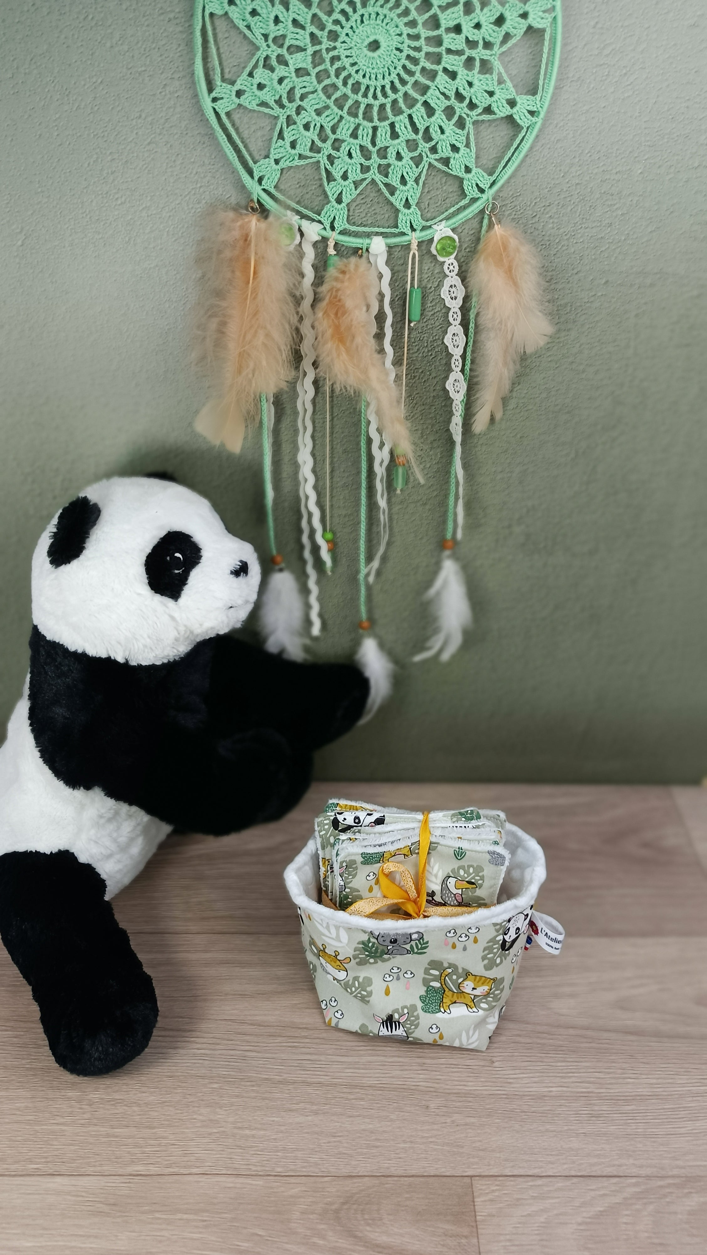 Lingettes bébé lavables dans sa panière - Collection Petit Panda vert