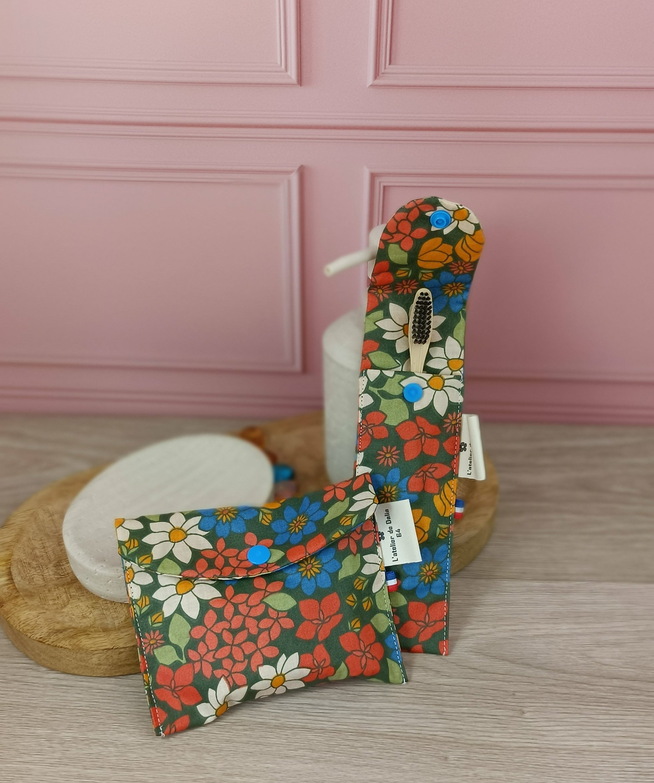 Étuis à brosses à dent et pochettes à savon lavables -  Fleurs oranges