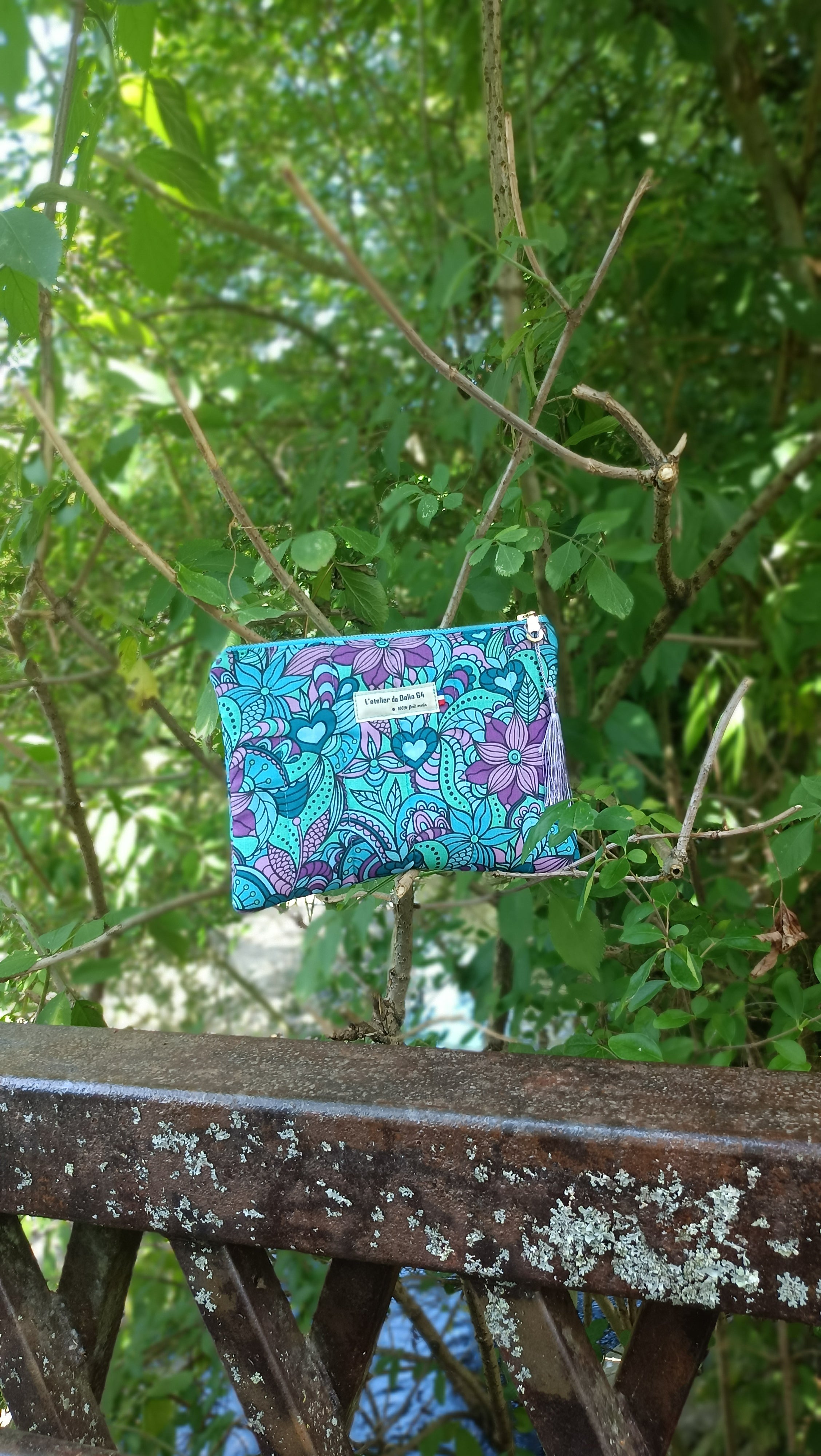 Pochette plate matelassé - BOHO - Orchidée bleue