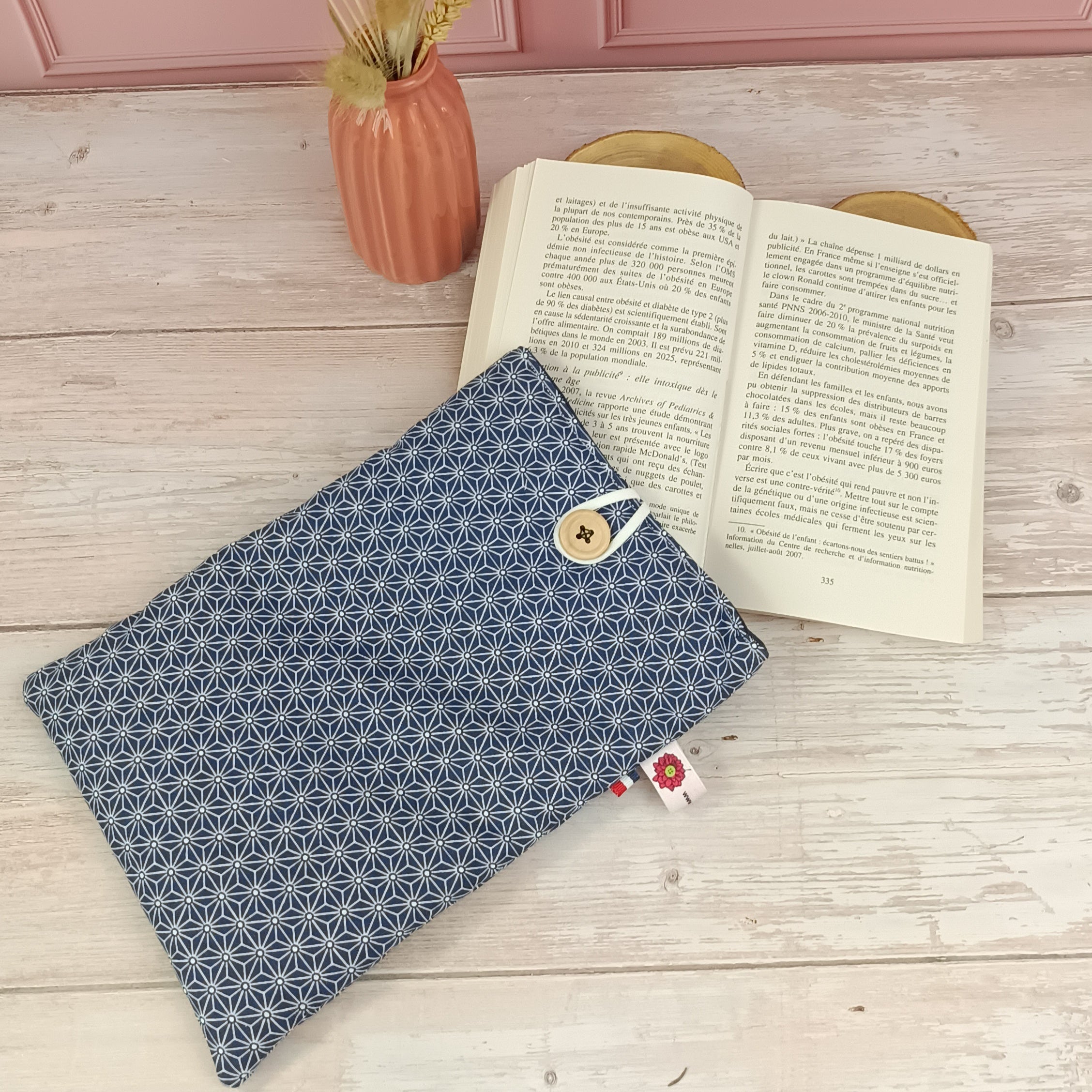 Pochette livre tissu saki bleu