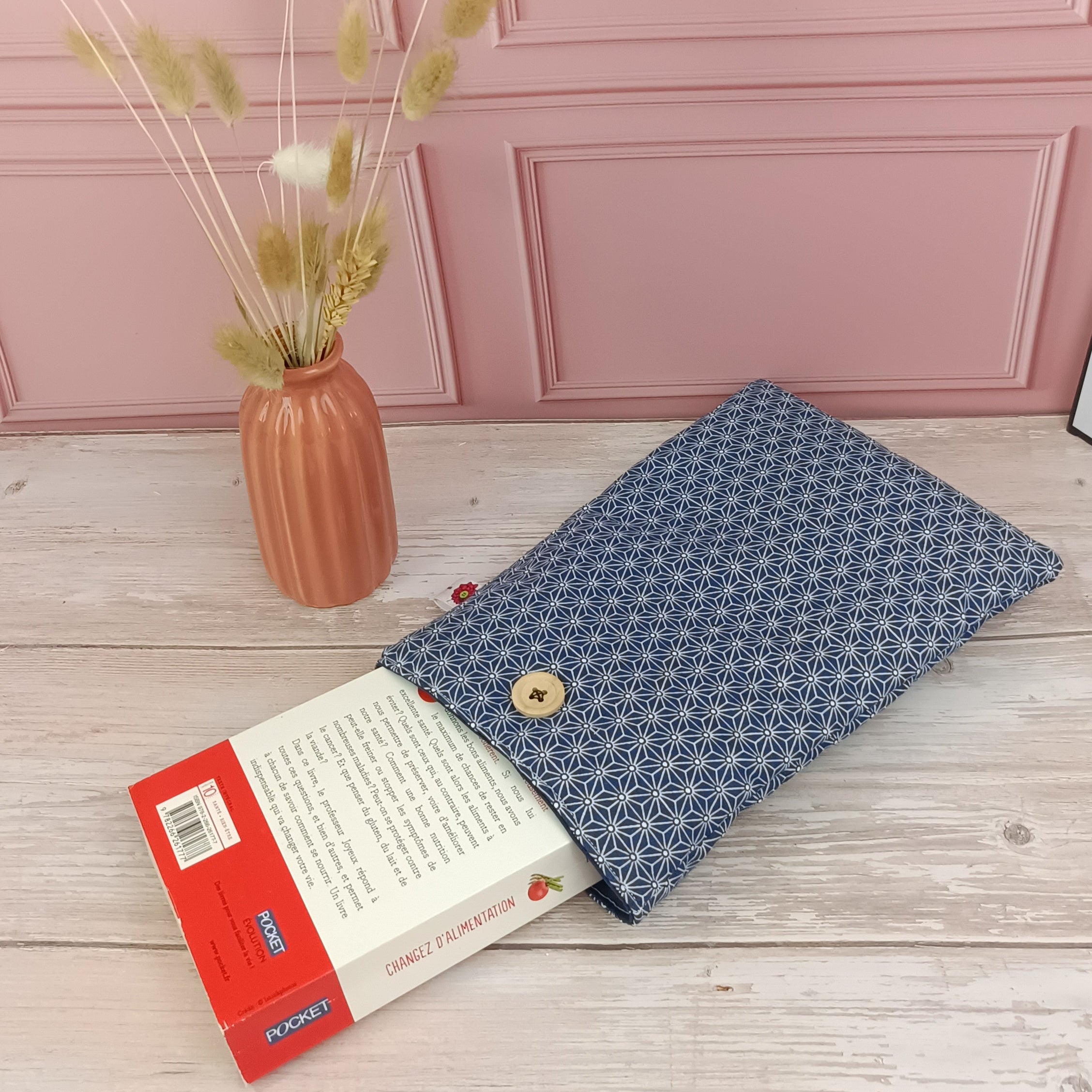 Pochette livre tissu saki bleu