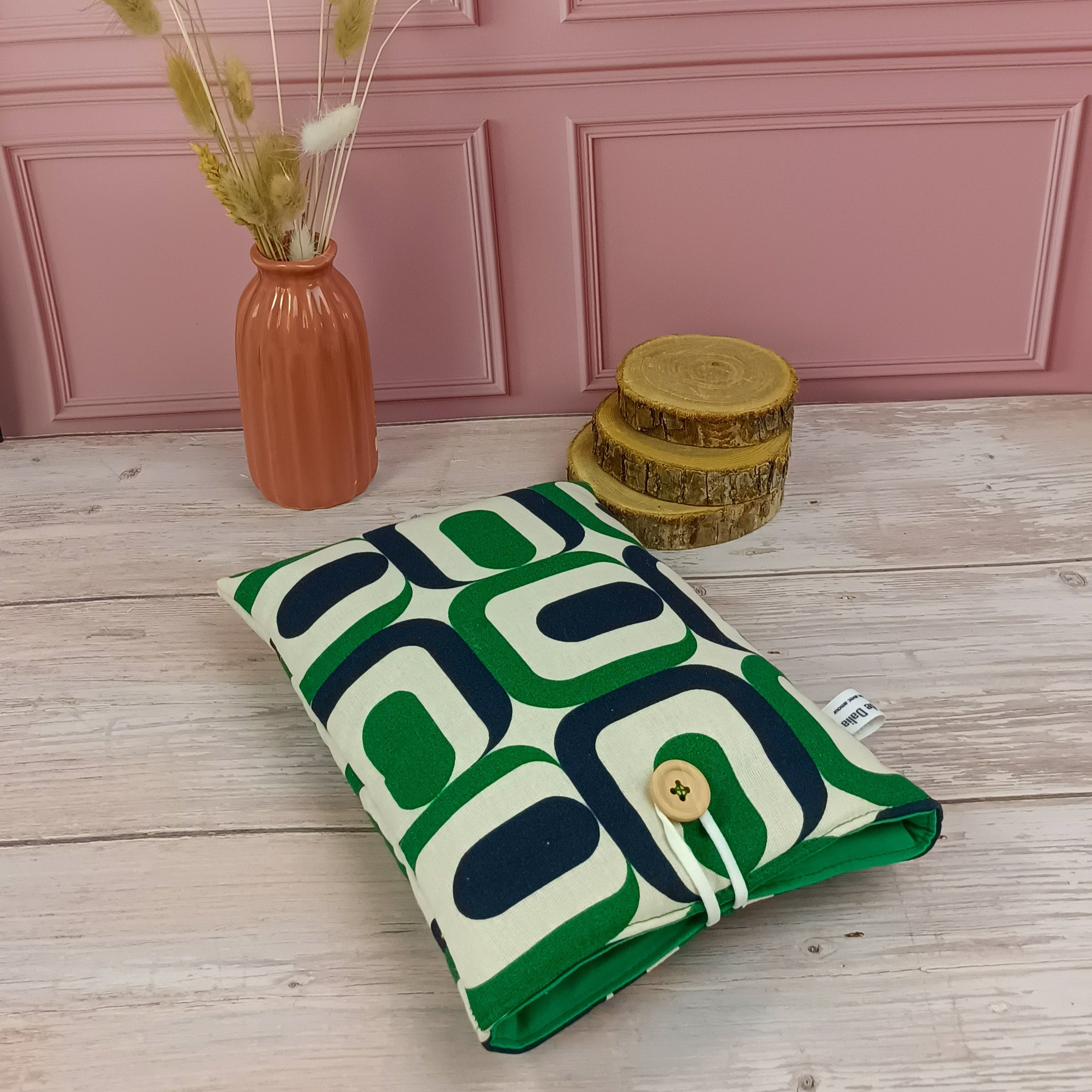 Pochette livre tissu seventies vert