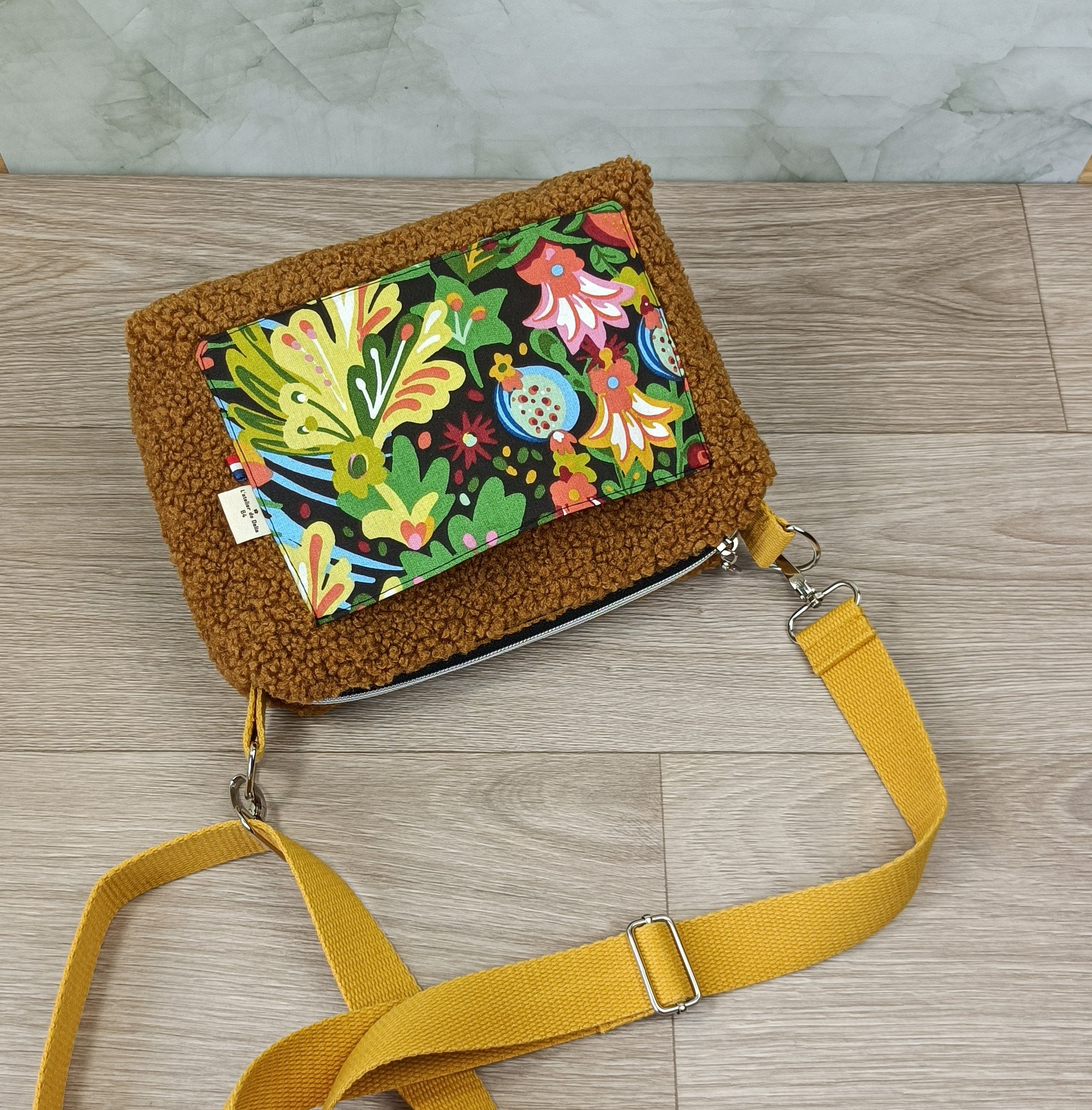 Sac bandoulière réglable sherpa caramel  