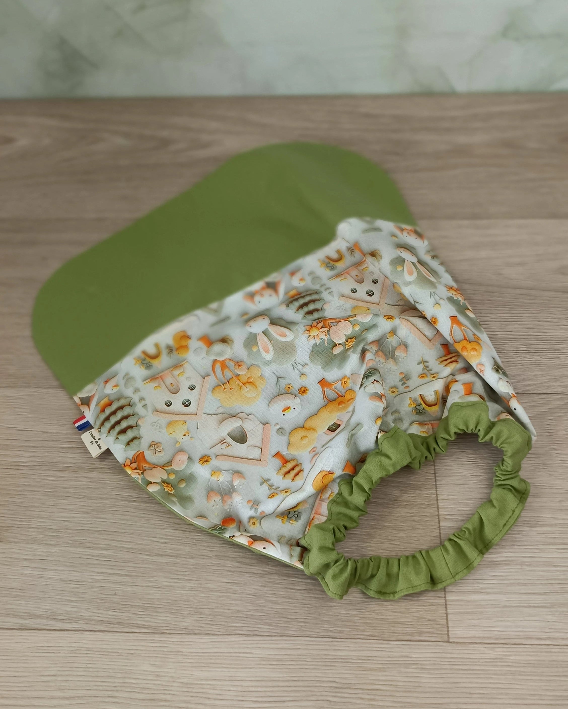 Sac à dos et serviette de cantine Arci garden