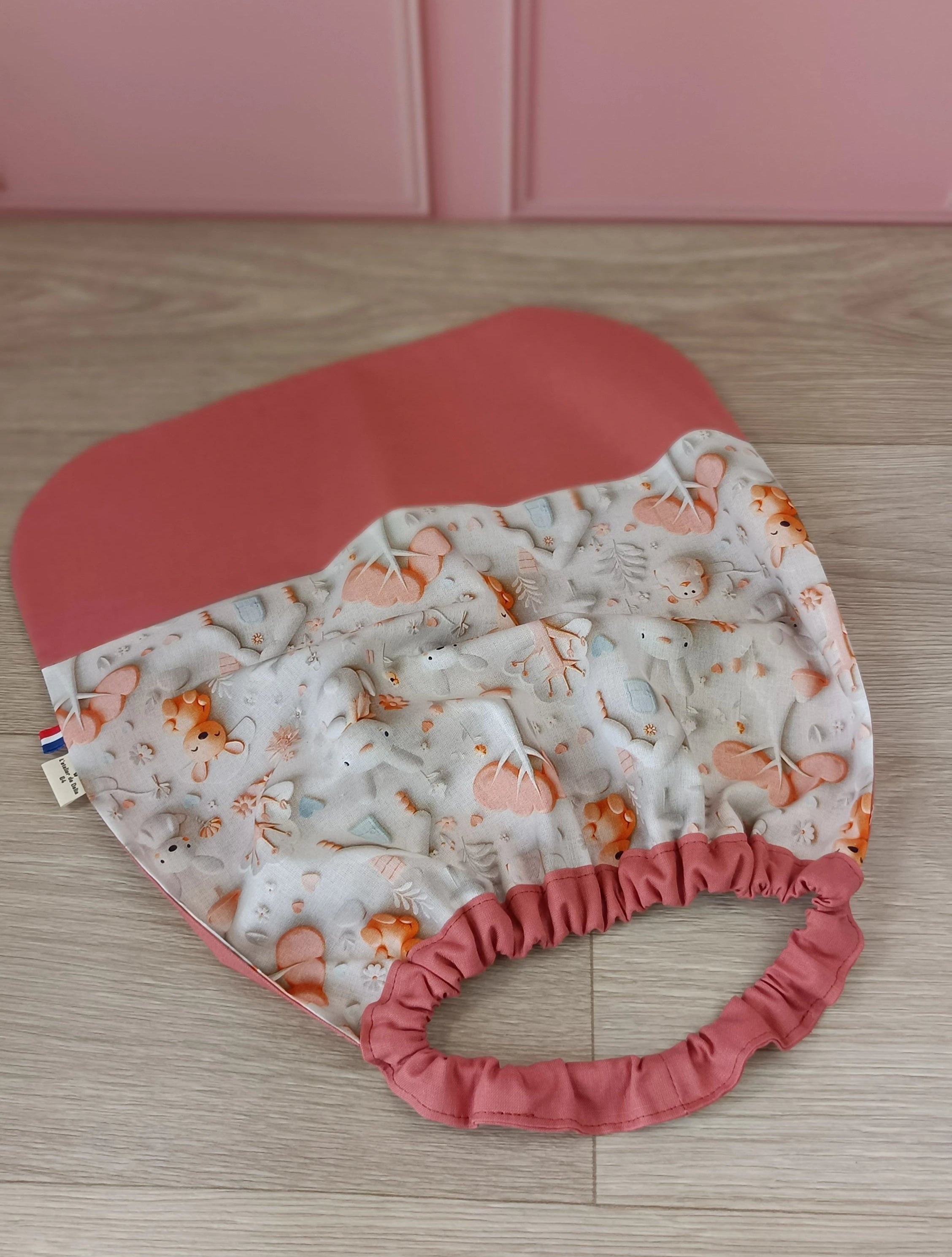 Sac à dos et serviette de cantine Bello