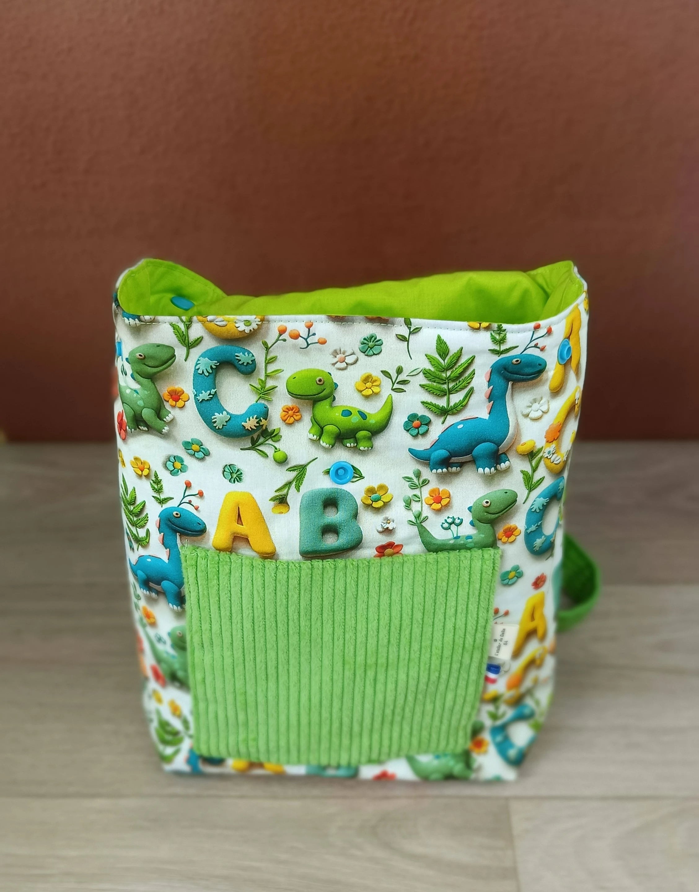Sac à dos et serviette de cantine Dino baby