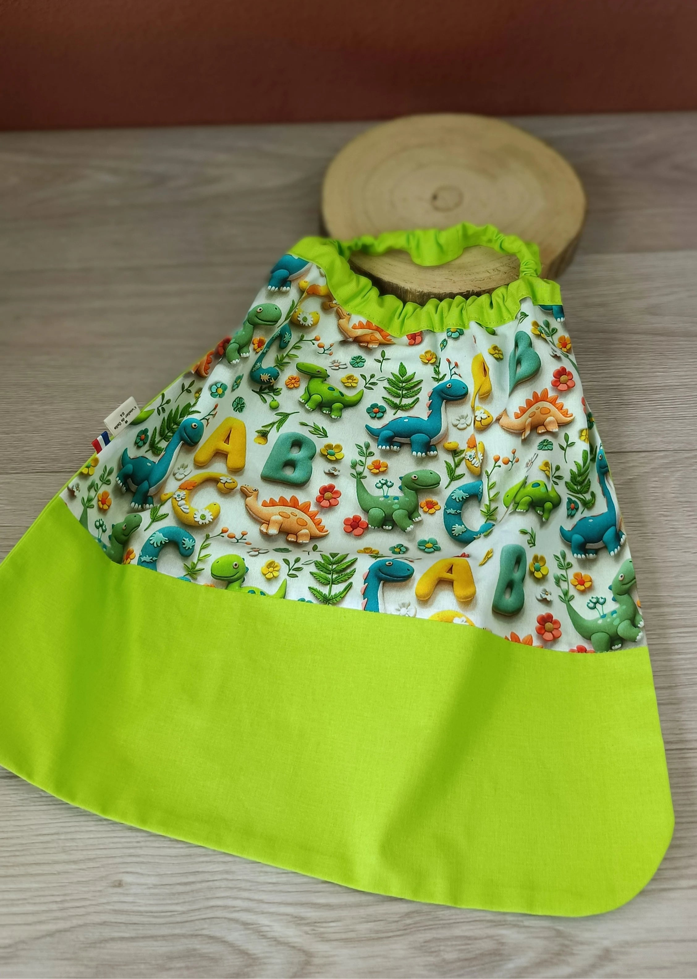 Sac à dos et serviette de cantine Dino baby
