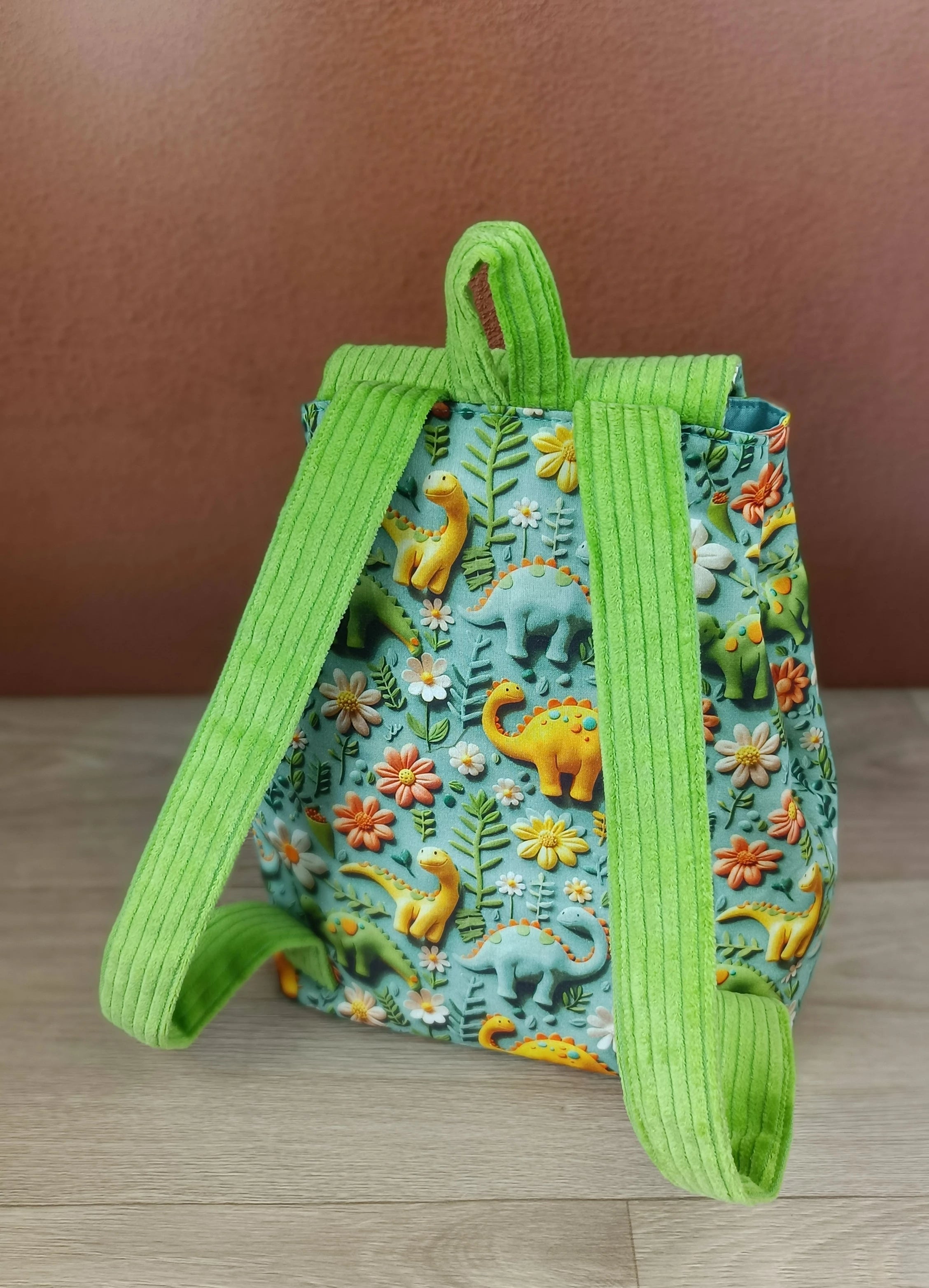 Sac à dos et serviette de cantine Dino ver
