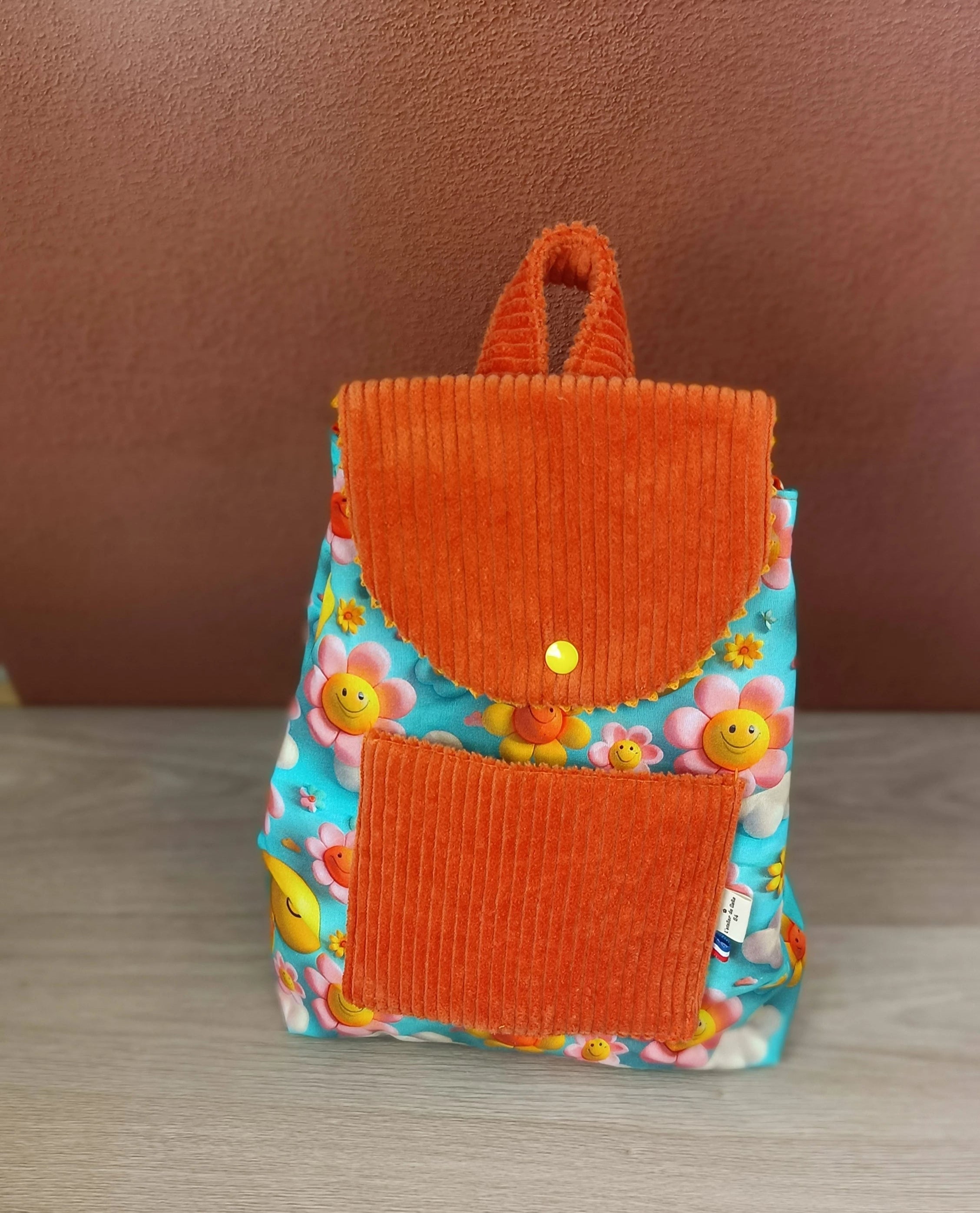 Sac à dos et serviette de cantine Soleil