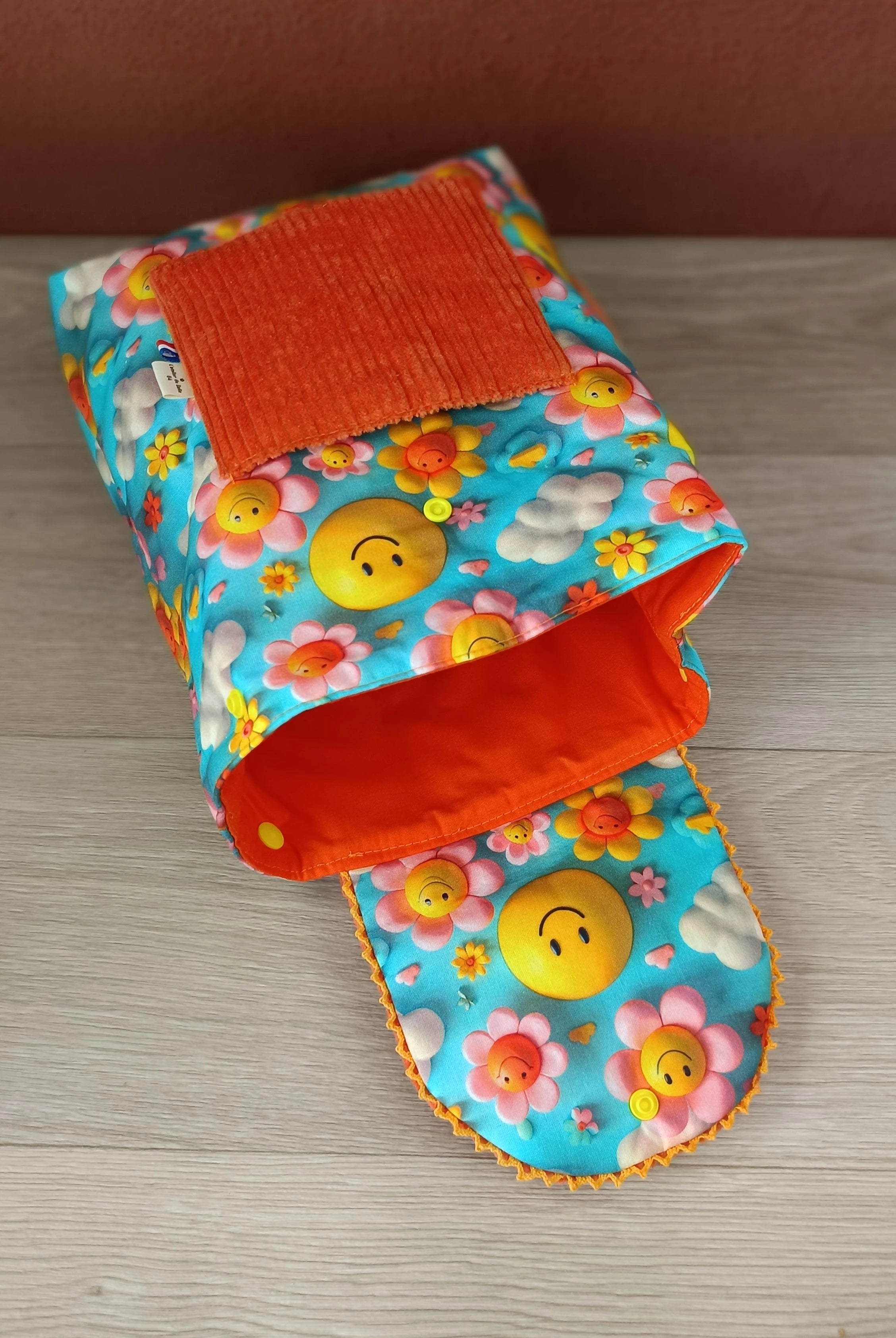 Sac à dos et serviette de cantine Soleil