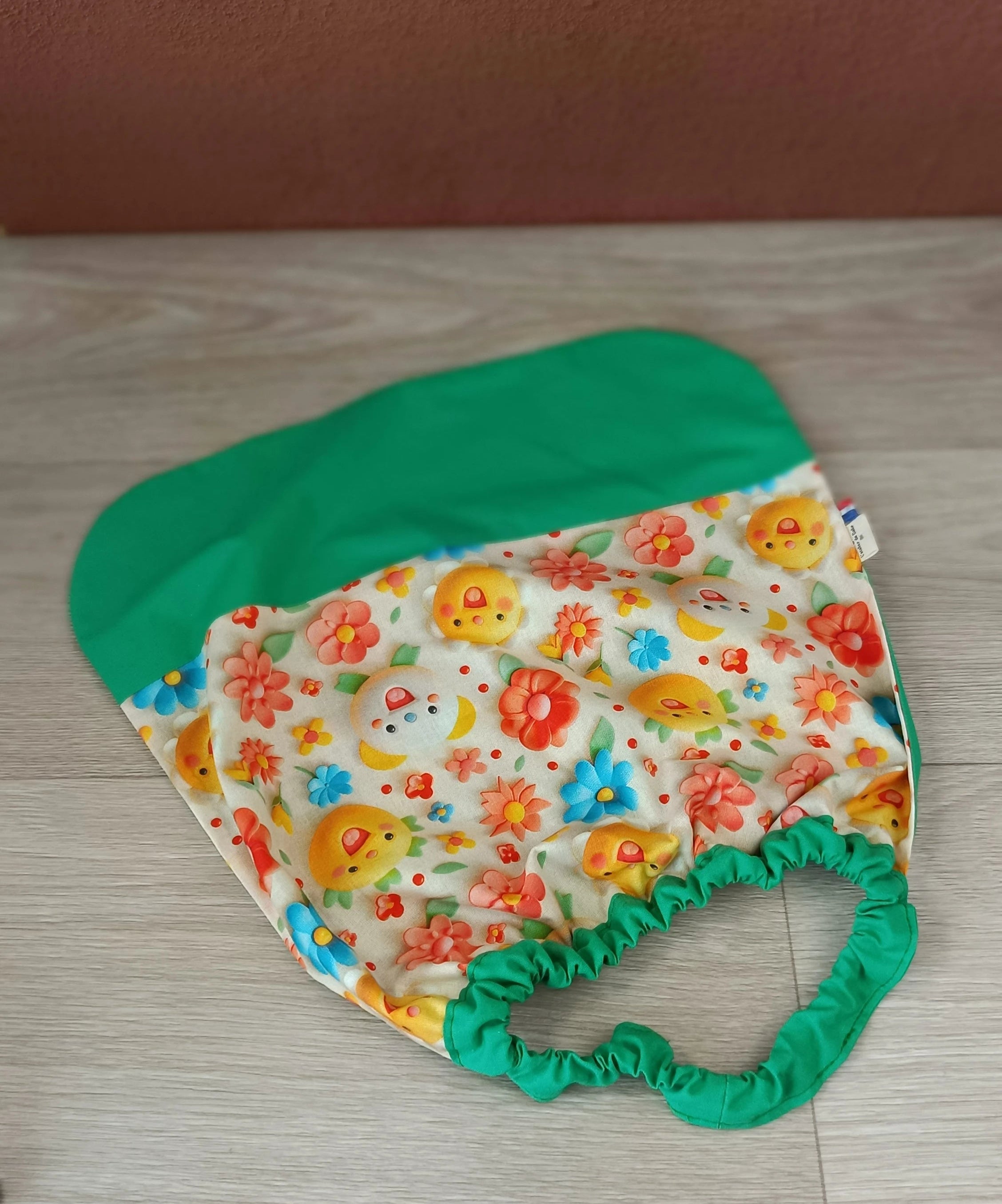 Sac à dos et serviette de cantine caritas