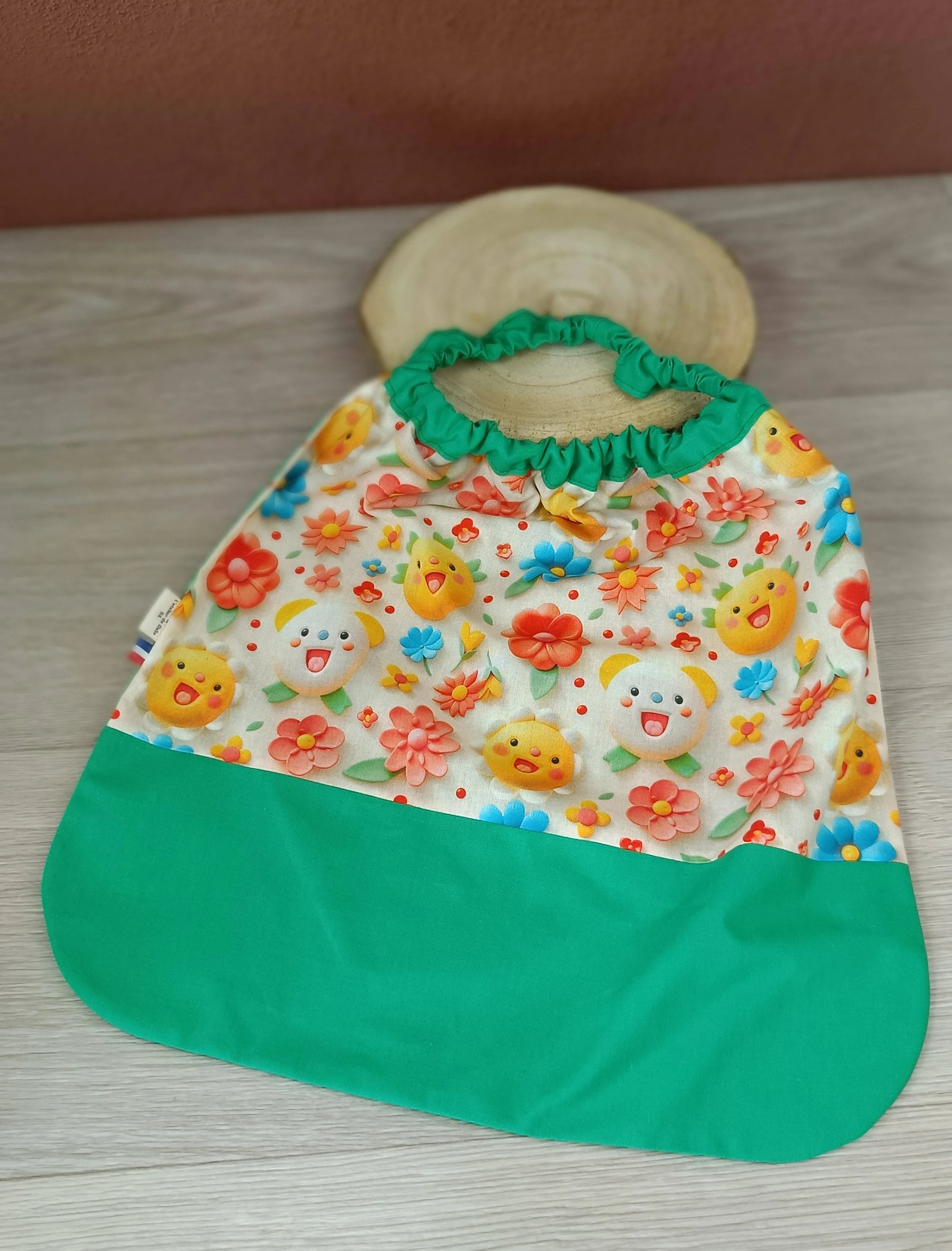 Sac à dos et serviette de cantine caritas