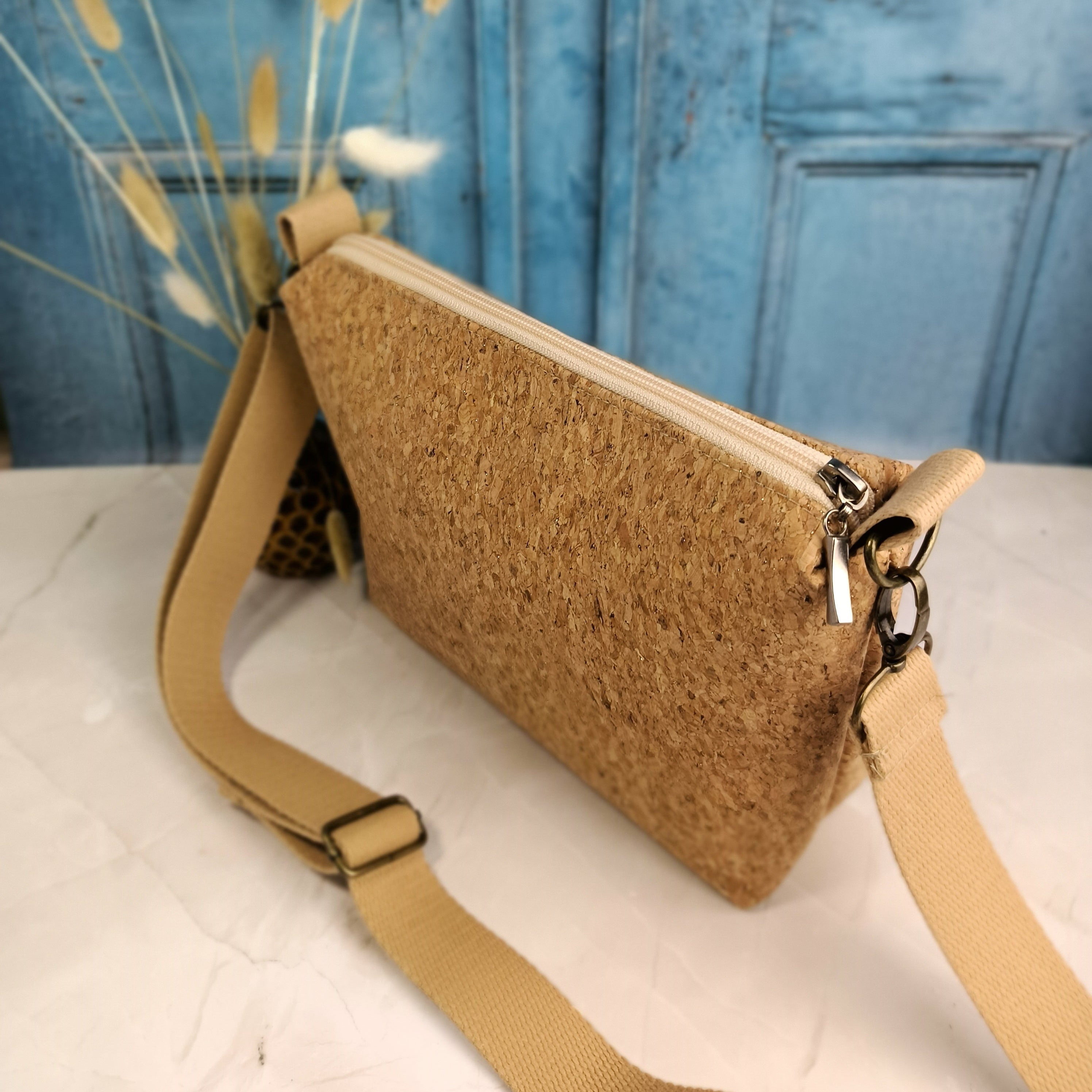 Sac à main bandoulière en liège pailleté 