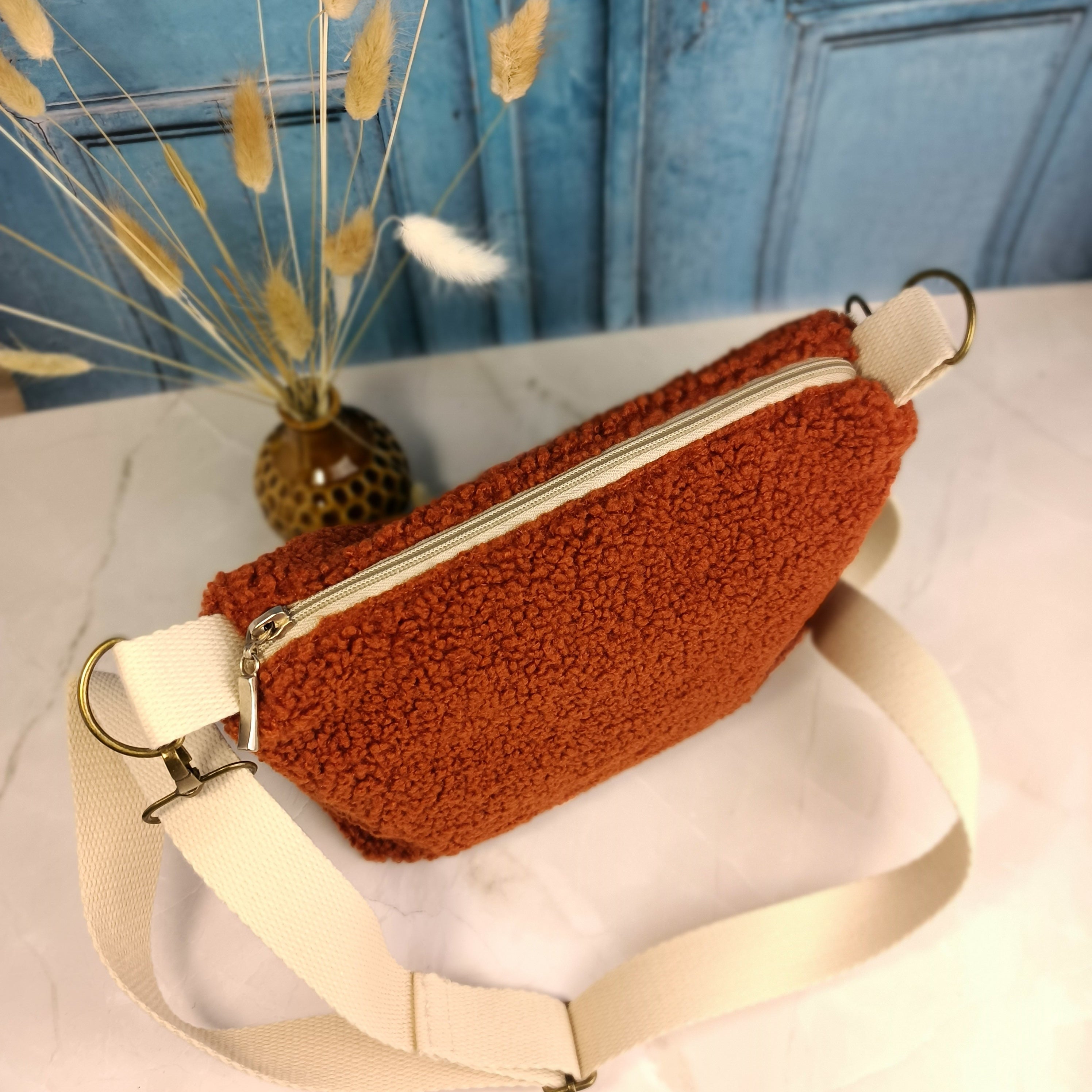 Sac à main bandoulière en sherpa terracotta 