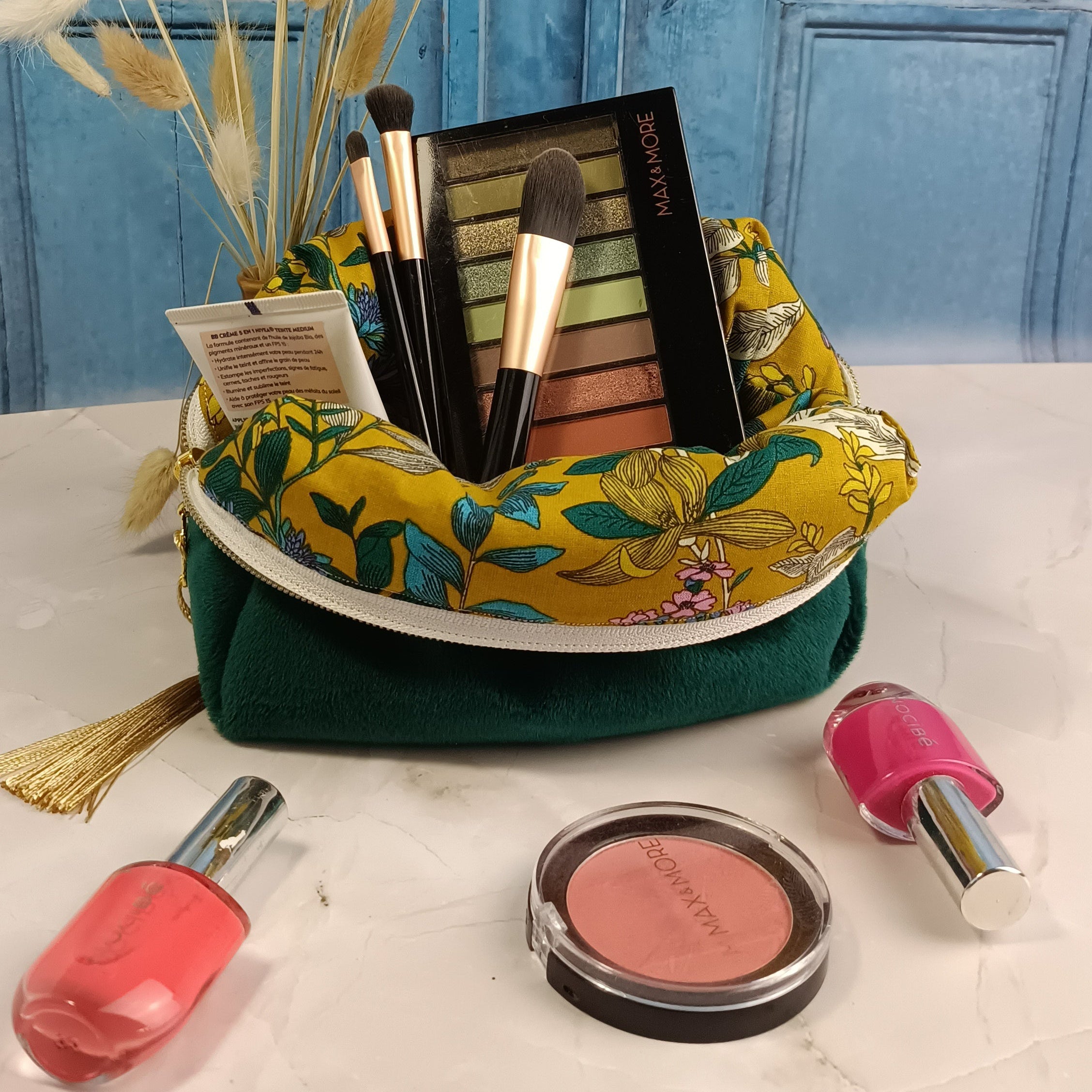 Trousse maquillage vert sapin imprimé glycine jaune 