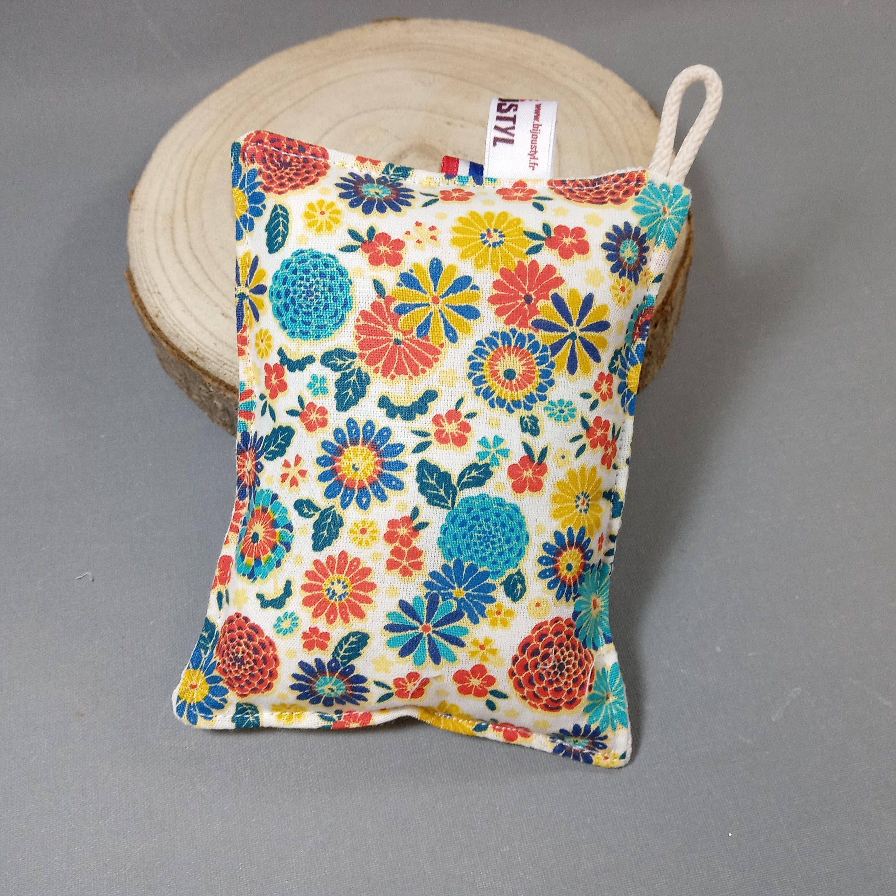 Eponges lavables - divers modèles disponibles- nid d'abeille