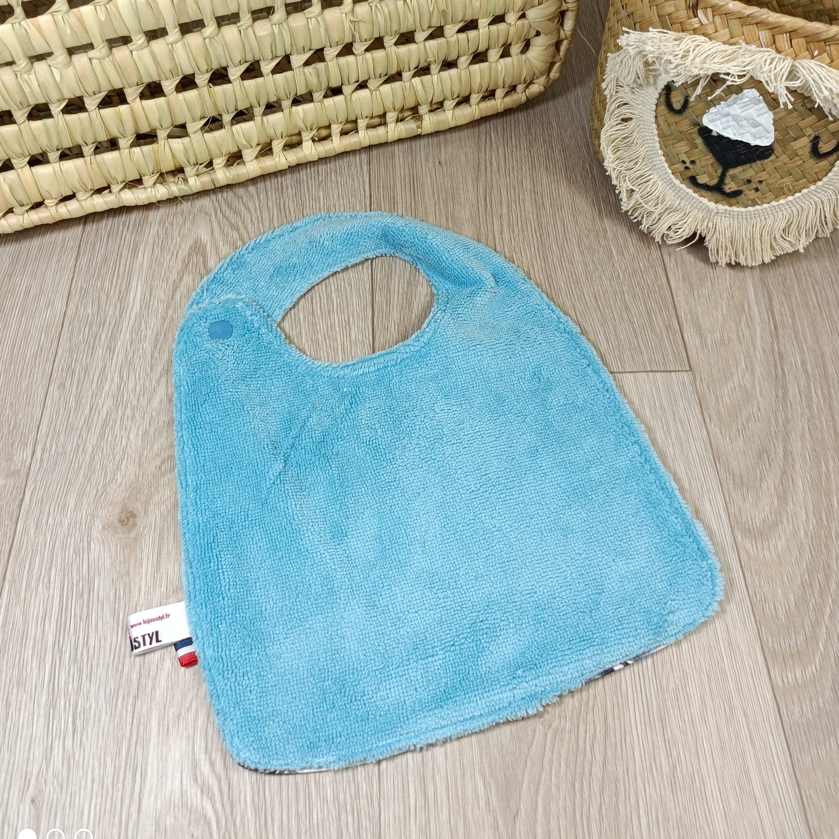 Bavoir bébé personnalisable