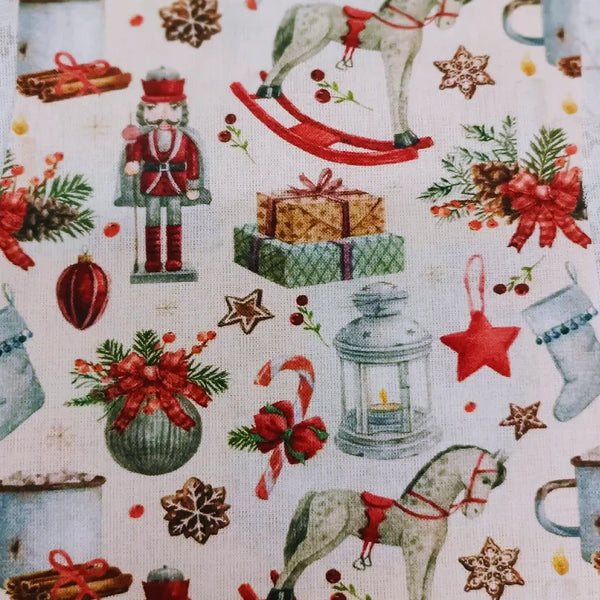 Bottes de Noël - Tissu imprimé au choix - Fourrure rouge ou blanc- Personnalisées avec du flex